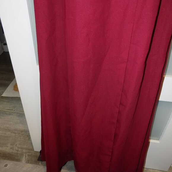 Dressy Collection by Vivian Diamond Burgundy Evening Dress Gown Size 16 Women's - Picture 3 of 5